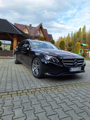 Mercedes-Benz E W213 200 d 9G-TRONIC 2017