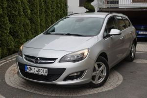 Opel Astra J 2012