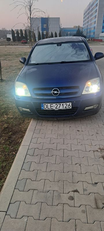 Opel Signum 2.0 T 2003