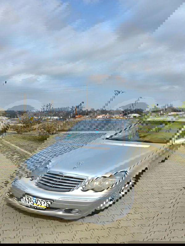 Mercedes-Benz C W203 2003
