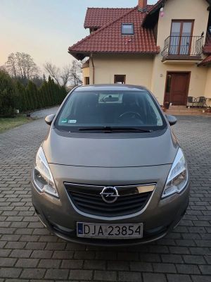 Opel Meriva II 2011
