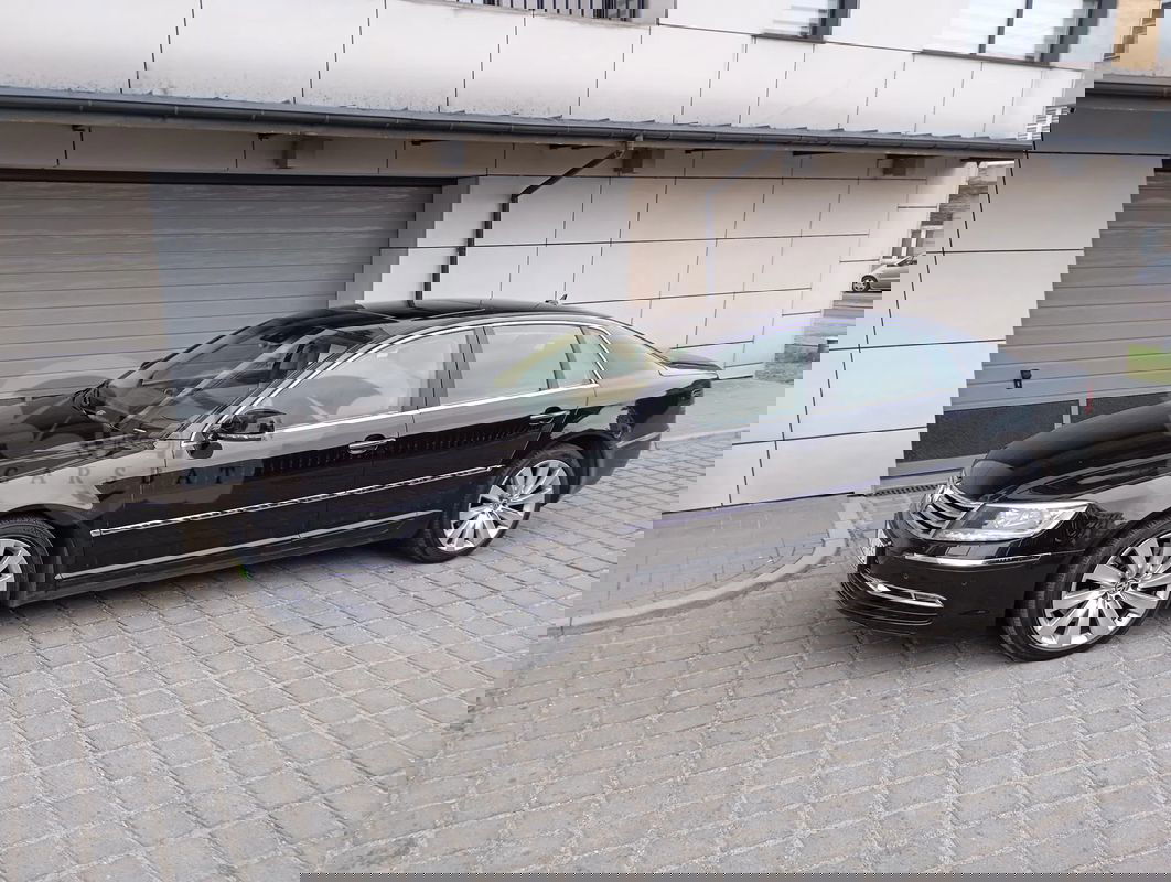 Volkswagen Phaeton 3.0 V6 TDI DPF 4MOTION Automatik (4 Sitzer) 2012