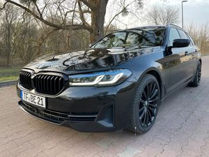 BMW 5 Series G30/G31 520d Touring Luxury Line 2021