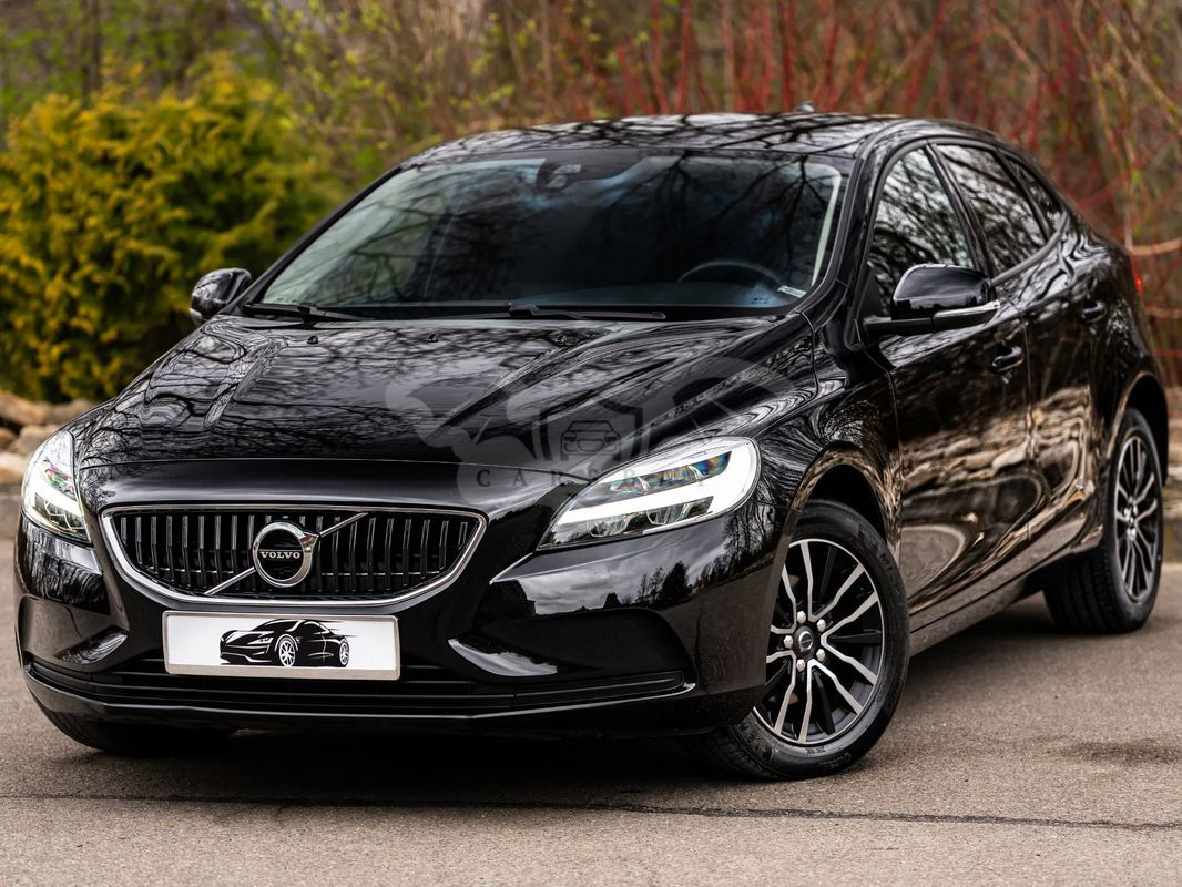 Volvo V40 II D2 Momentum 2019