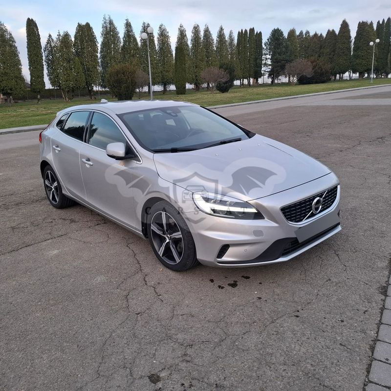 Volvo V40 II T2 RDesign 2019