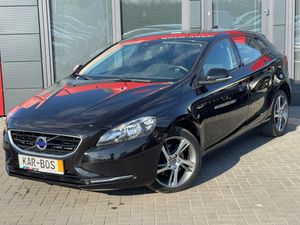 Volvo V40 II D2 Drive-E Momentum 2015
