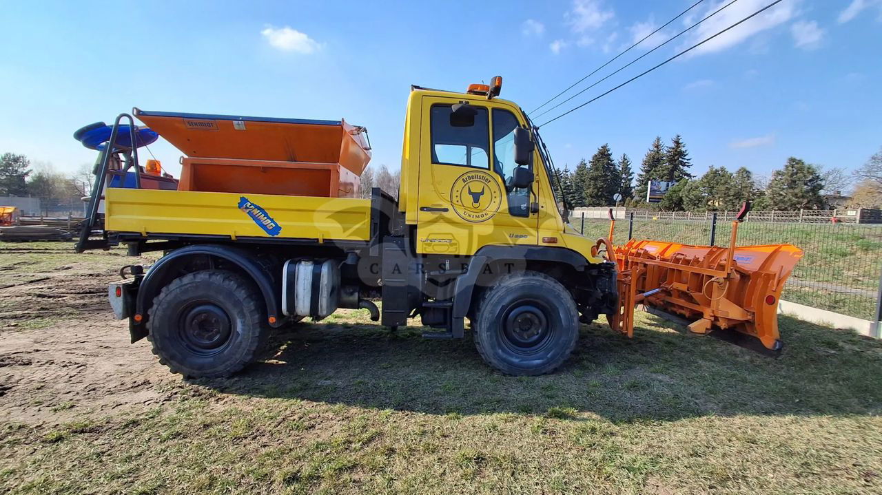 Mercedes-Benz Unimog 2002