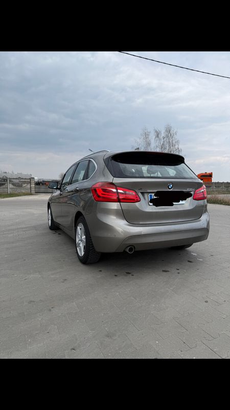 BMW 2 Series 216d Luxury Line 2015