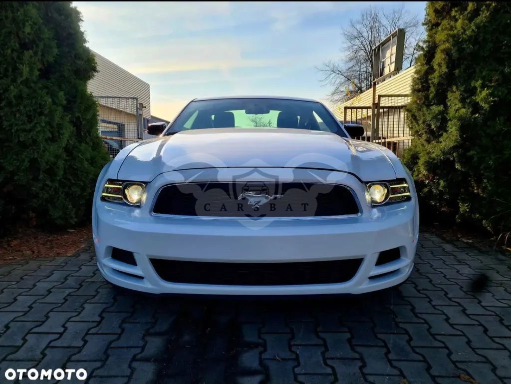 Ford Mustang 3.7 V6 2014