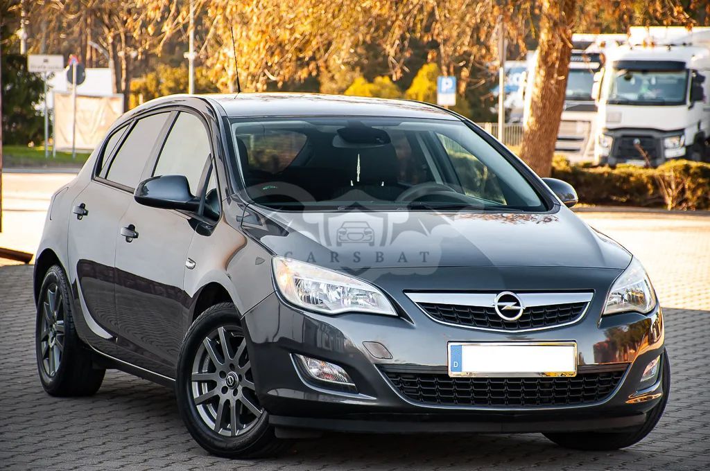 Opel Astra J 1.6 Active 2010