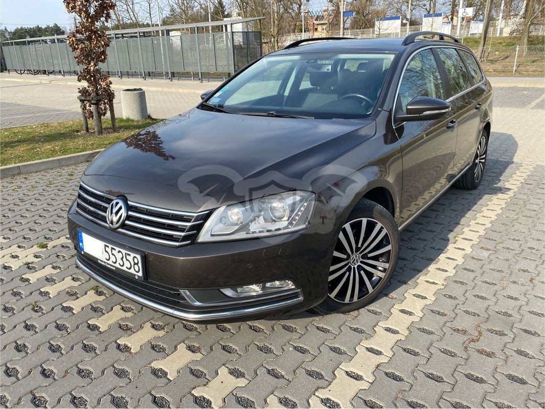 Volkswagen Passat B7 2.0 TDI Comfortline 2011