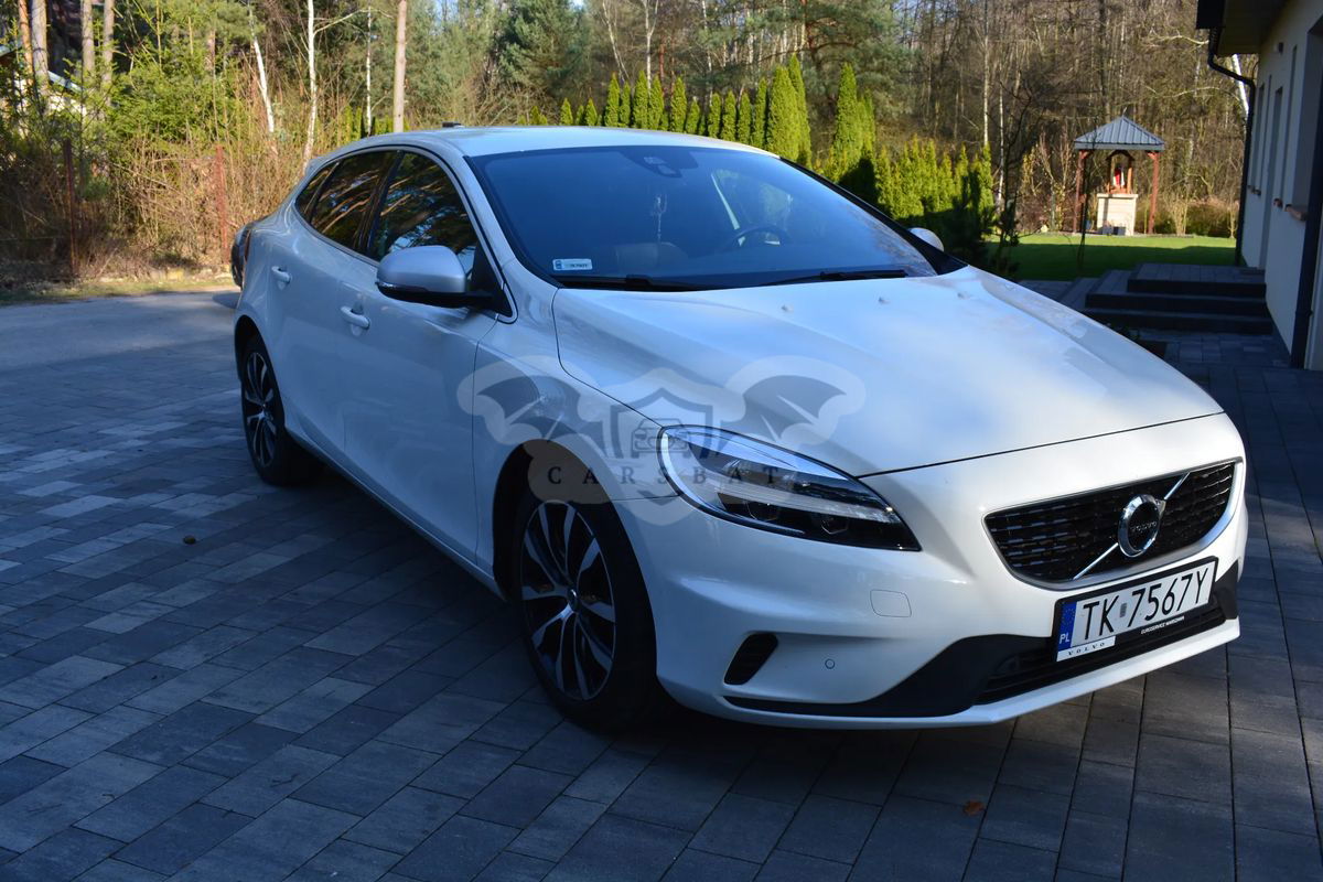Volvo V40 II T3 Drive-E R-Design Momentum 2019
