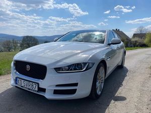 Jaguar XE 2.0 T Prestige 2017