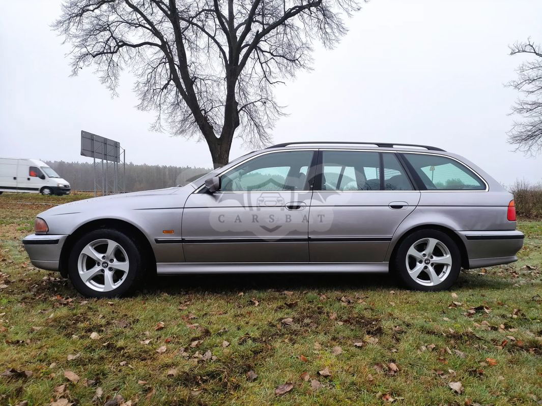 BMW 5 Series E39 520i 1998
