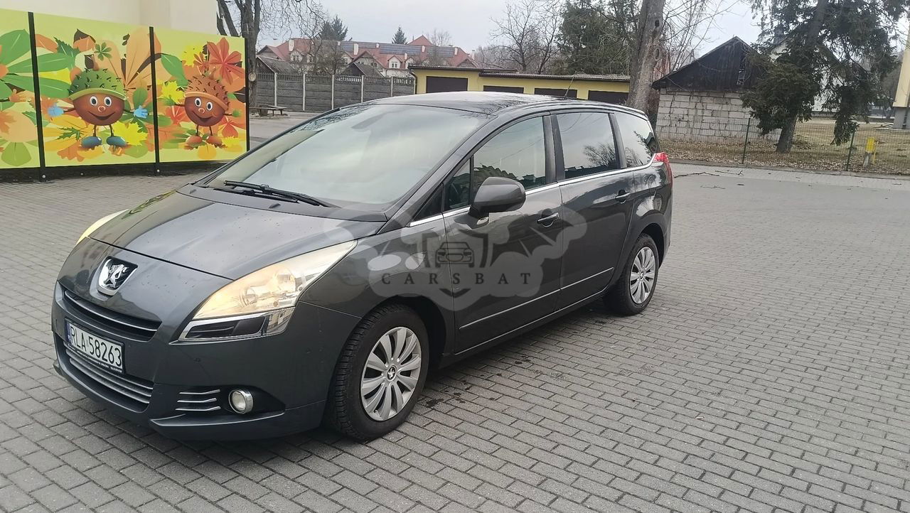 Peugeot 5008 I 2.0 BlueHDi Active 7os 2009