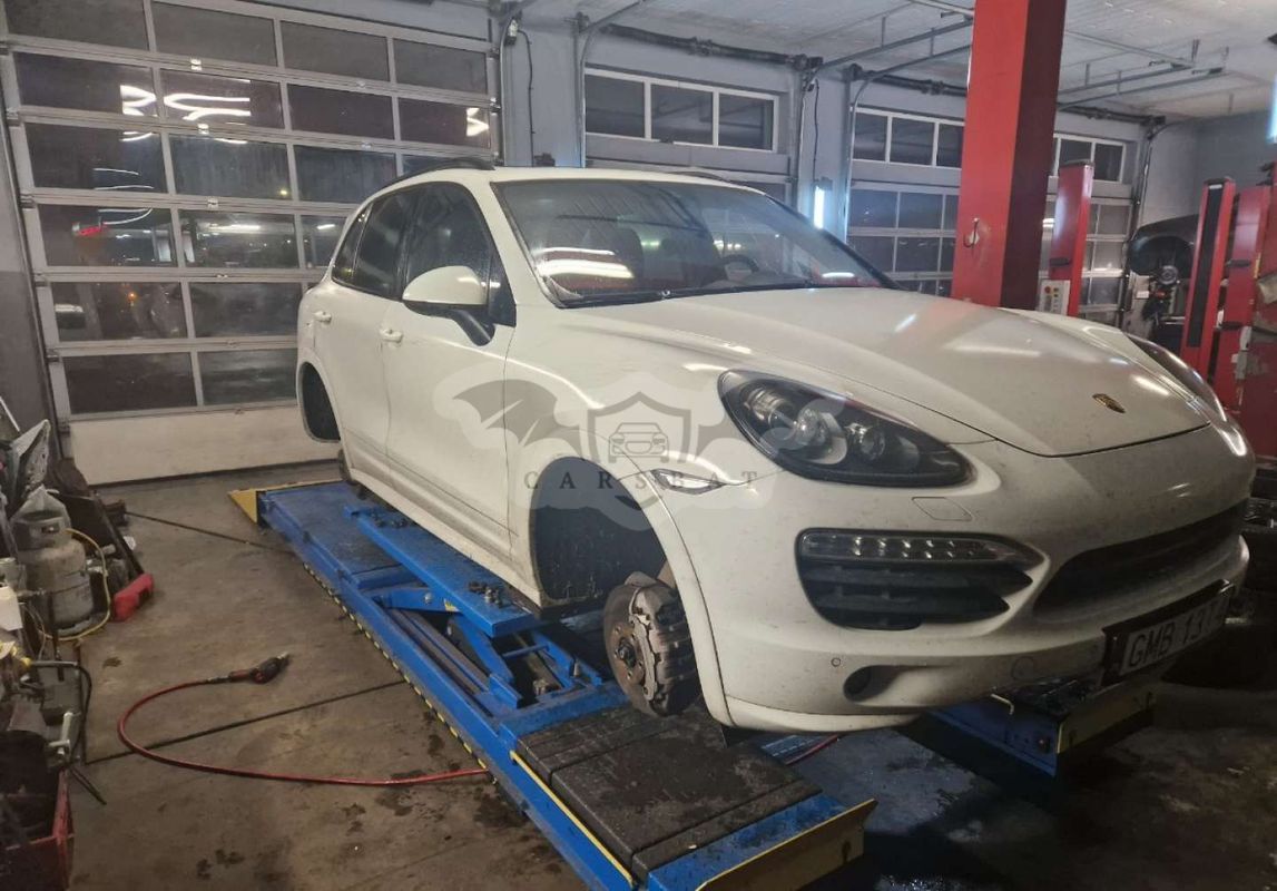 Porsche Cayenne II 2014