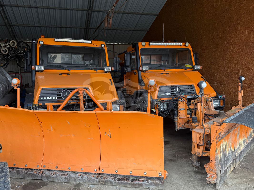 Mercedes-Benz Unimog 1995