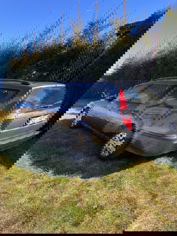 Ford Mondeo Mk3 2.0 Ghia 2001