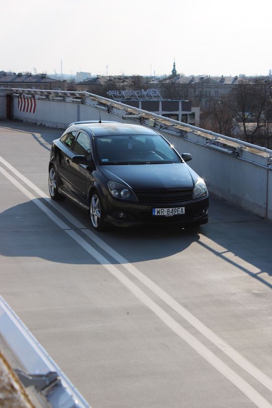 Opel Astra H III GTC 2.0 T Sport 2006