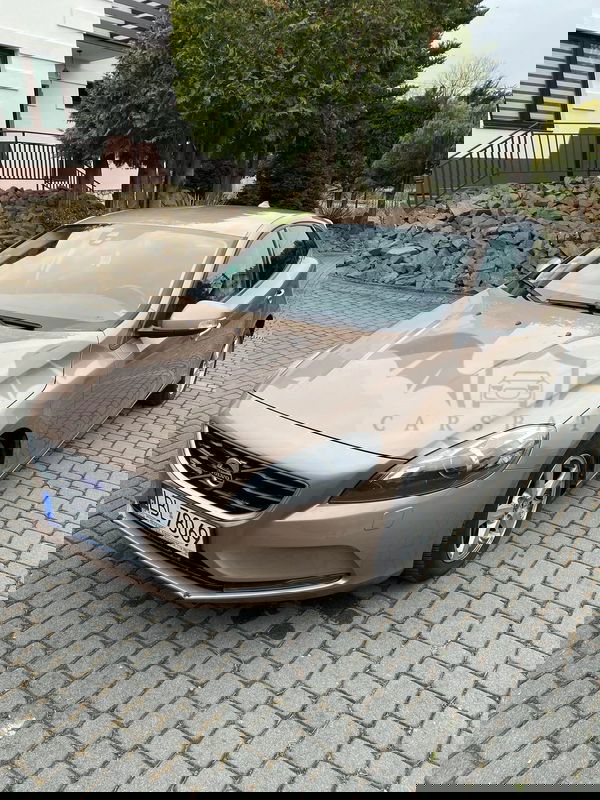 Volvo V40 II 2013