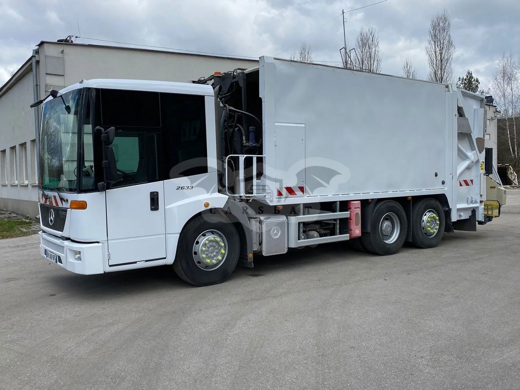 Mercedes-Benz Econic 2011