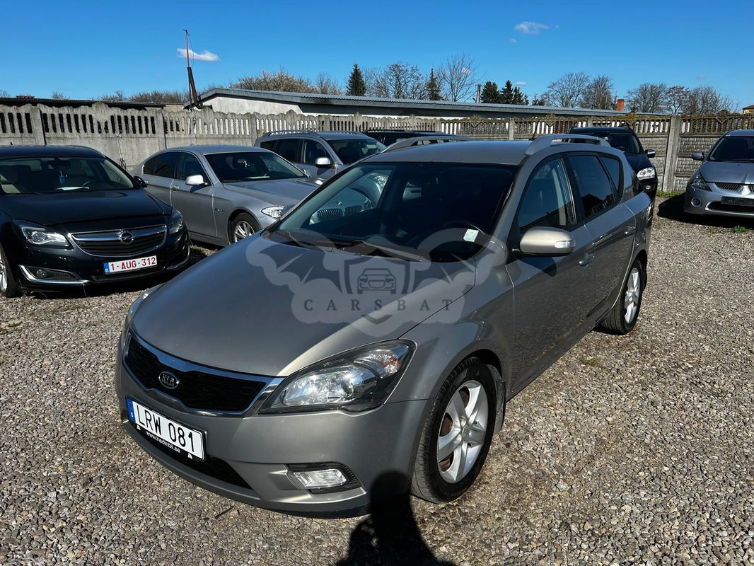 Kia Ceed I Cee'd 1.6 CRDi Business Line 2011