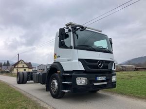 Mercedes-Benz Axor 2013