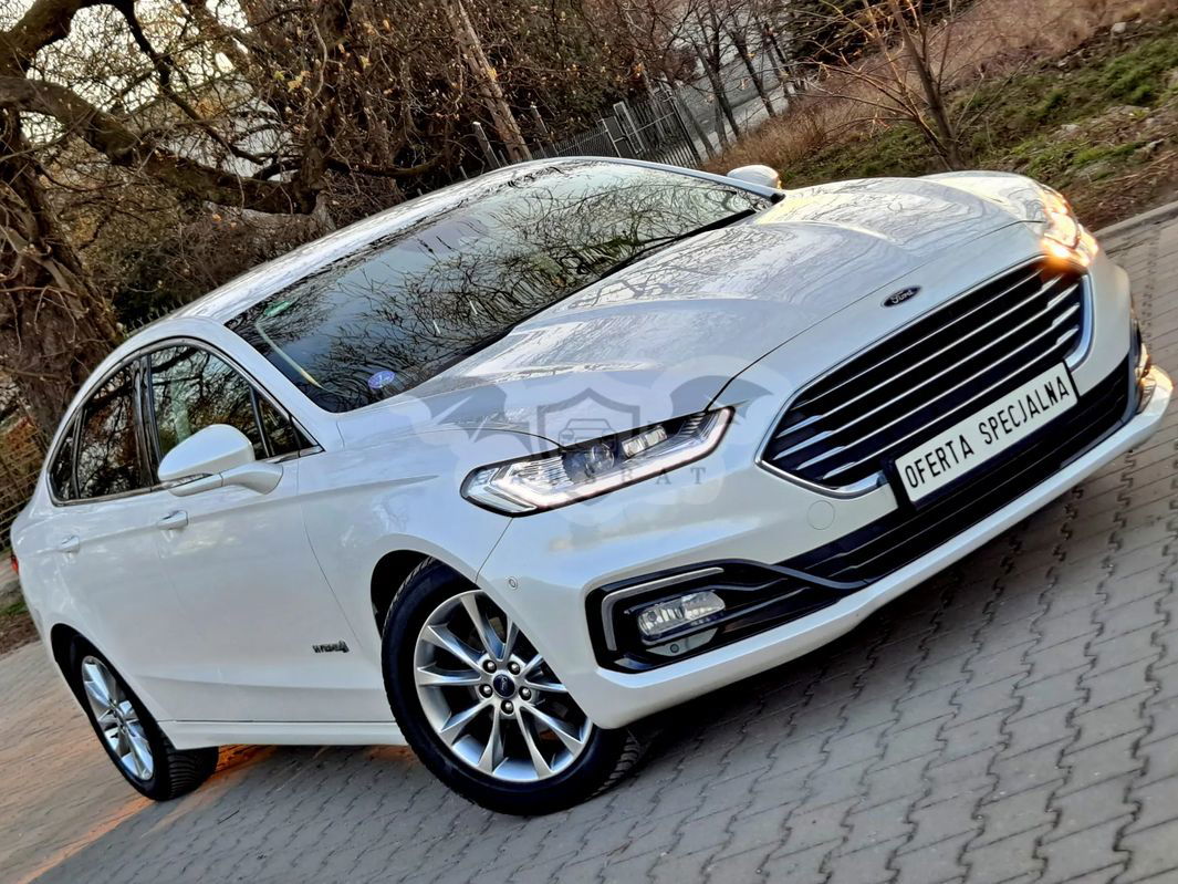 Ford Mondeo Mk5 2.0 Hybrid Titanium 2020