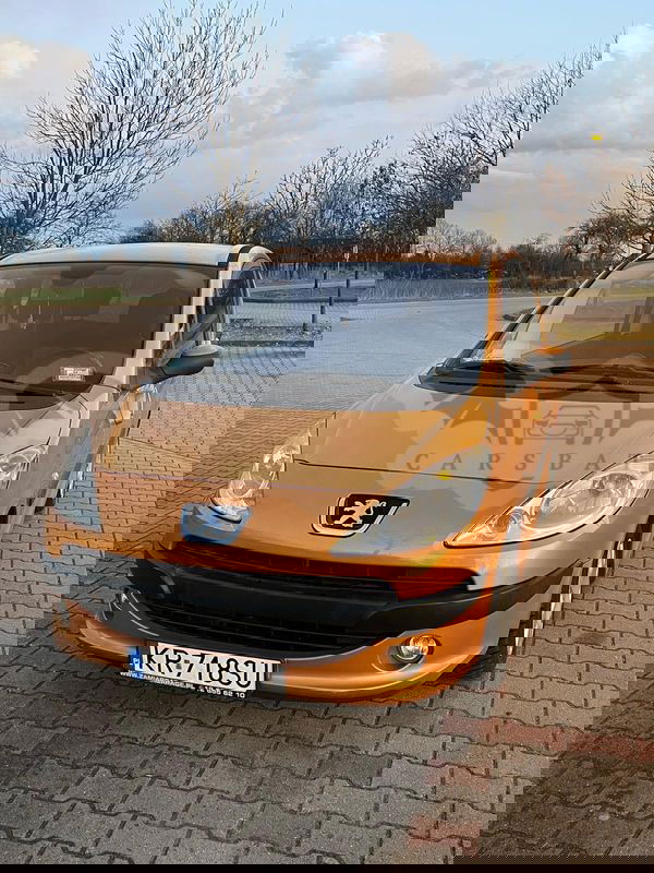 Peugeot 1007 2006