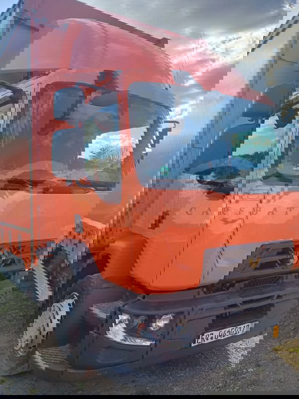 Renault D 2017
