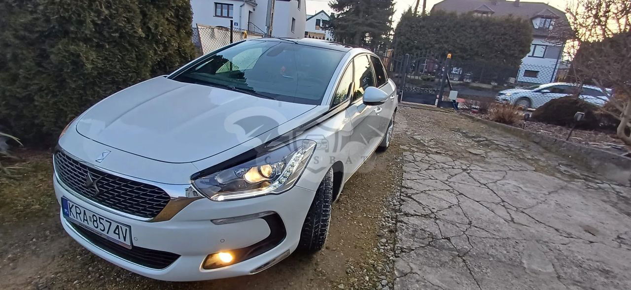 DS DS5 2015