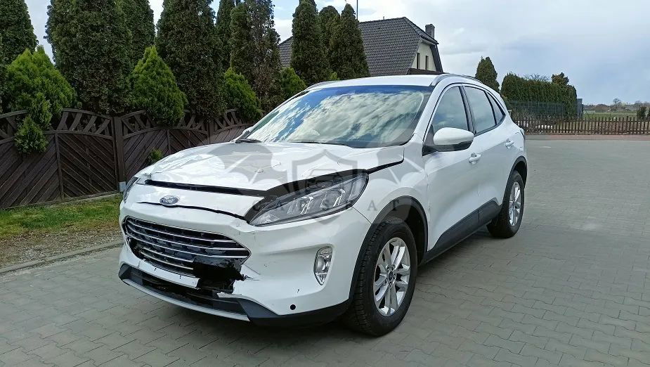 Ford Kuga III 1.5 EcoBoost TITANIUM 2023