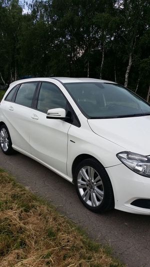 Mercedes-Benz B W246 180 CDI (BlueEFFICIENCY) 7G-DCT 2012