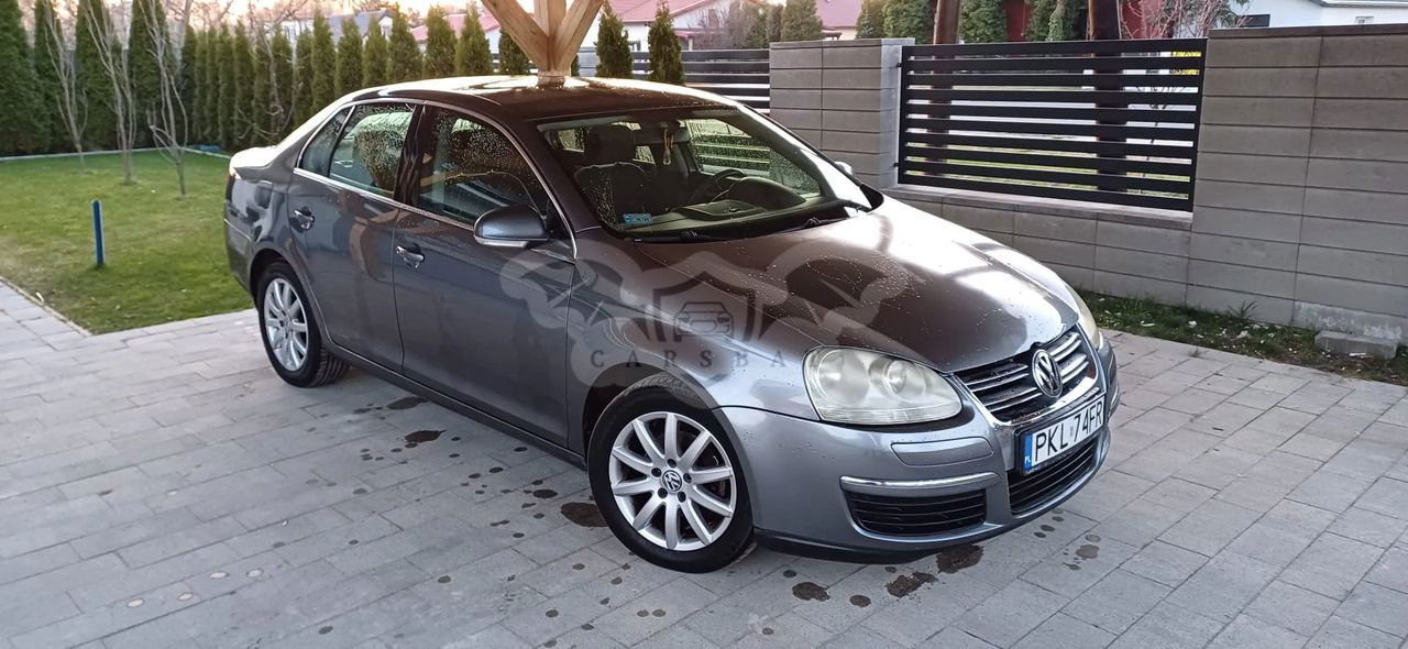 Volkswagen Jetta A5 1.6 FSI Comfortline 2005