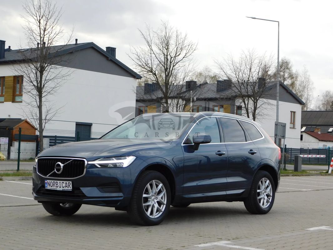 Volvo XC60 II D4 Momentum Pro 2019