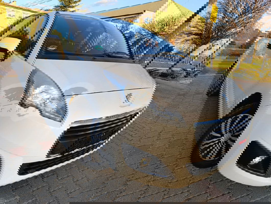 Peugeot 5008 I 1.6 HDi Style 2014