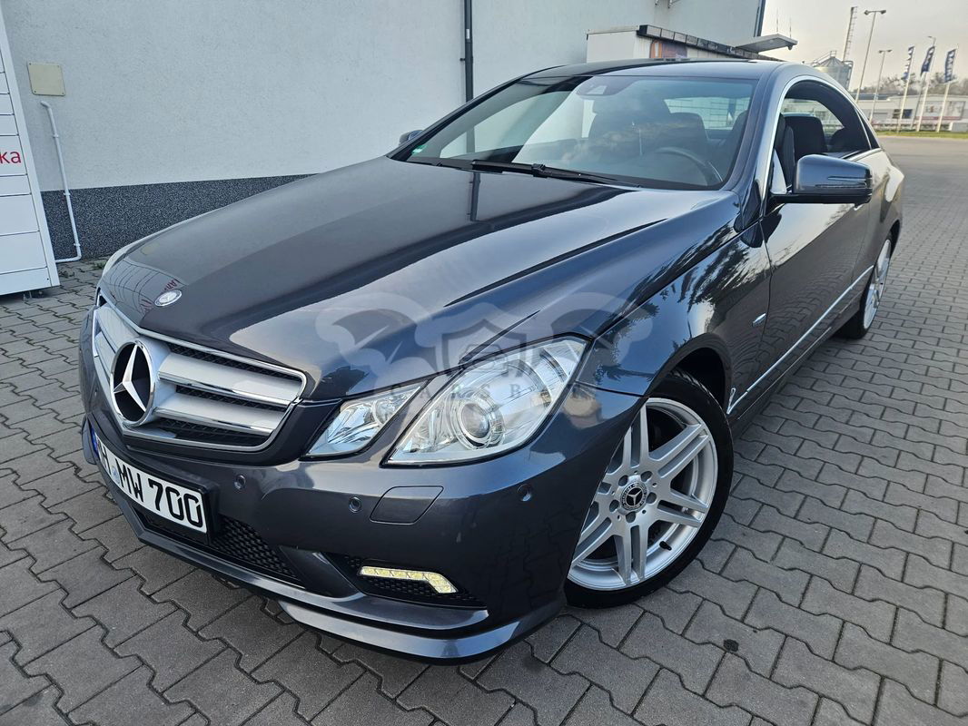Mercedes-Benz E W212 2010