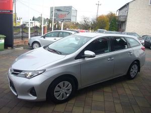 Toyota Auris II 1.4 D-4D Active 2013