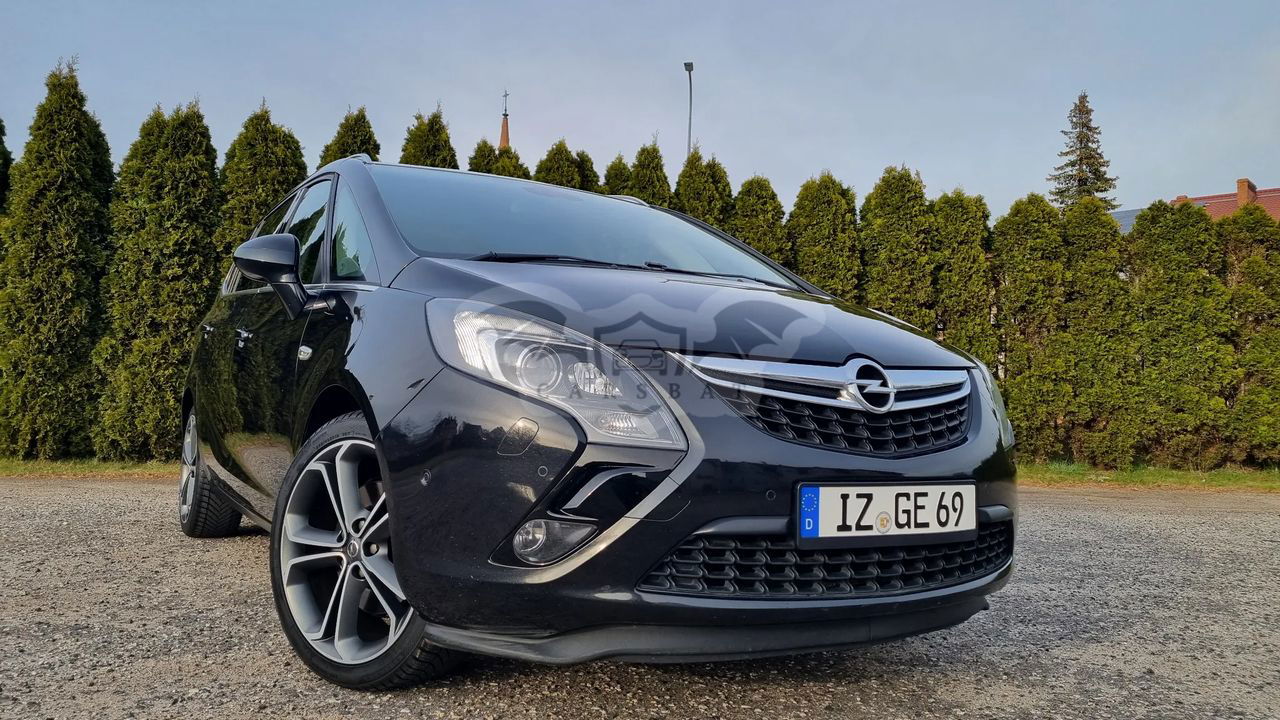 Opel Zafira C 2.0 CDTI Cosmo EcoFLEX S&S 2015