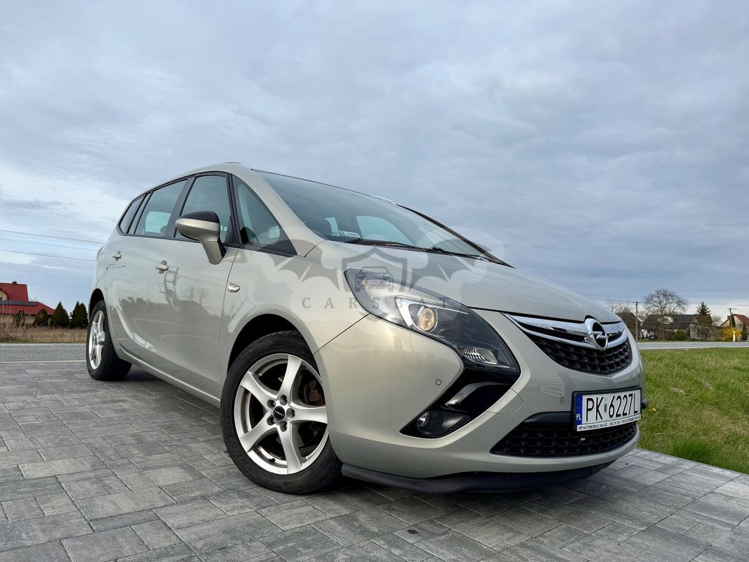 Opel Zafira C Tourer 1.4 Turbo Automatik Business Innovation 2012