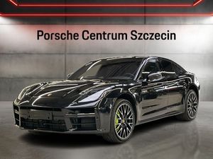 Porsche Panamera 4 E-Hybrid 2024