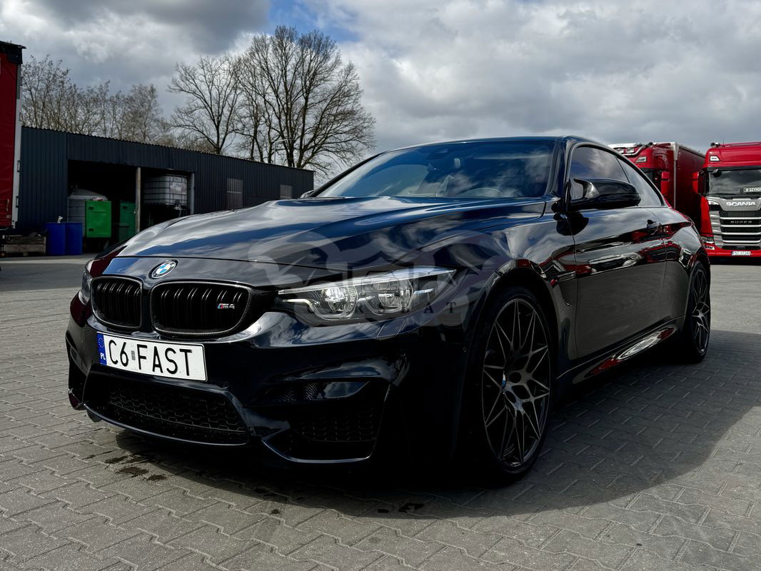 BMW M4 Coupe DKG Competition 2016