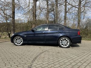 BMW 3 Series E90/E91/E92/E93 320i 2008