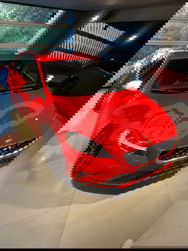 Volvo V40 II T3 Drive-E R-Design Momentum 2019
