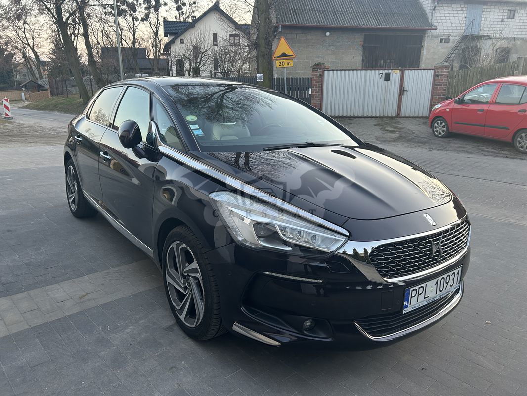 DS DS5 2016