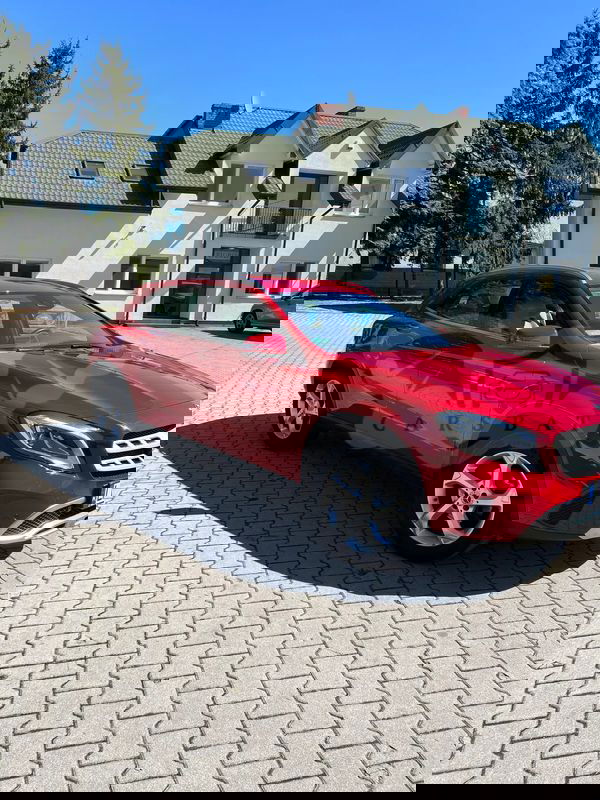 Mercedes-Benz GLA 200 7G-DCT Style 2017