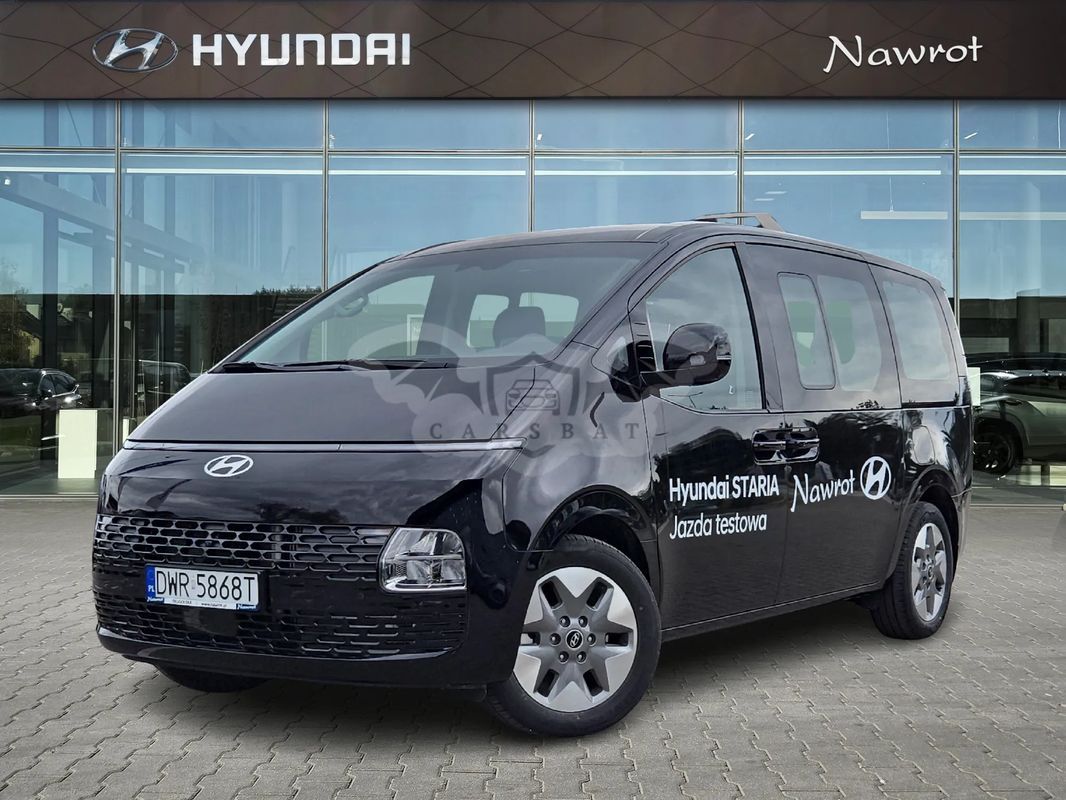 Hyundai Staria 1.6 T-GDI HEV Smart VIP 2024