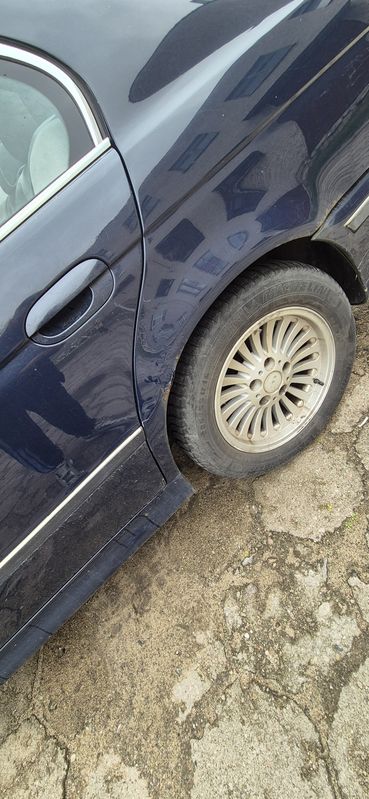 BMW 5 Series E39 520i 1998