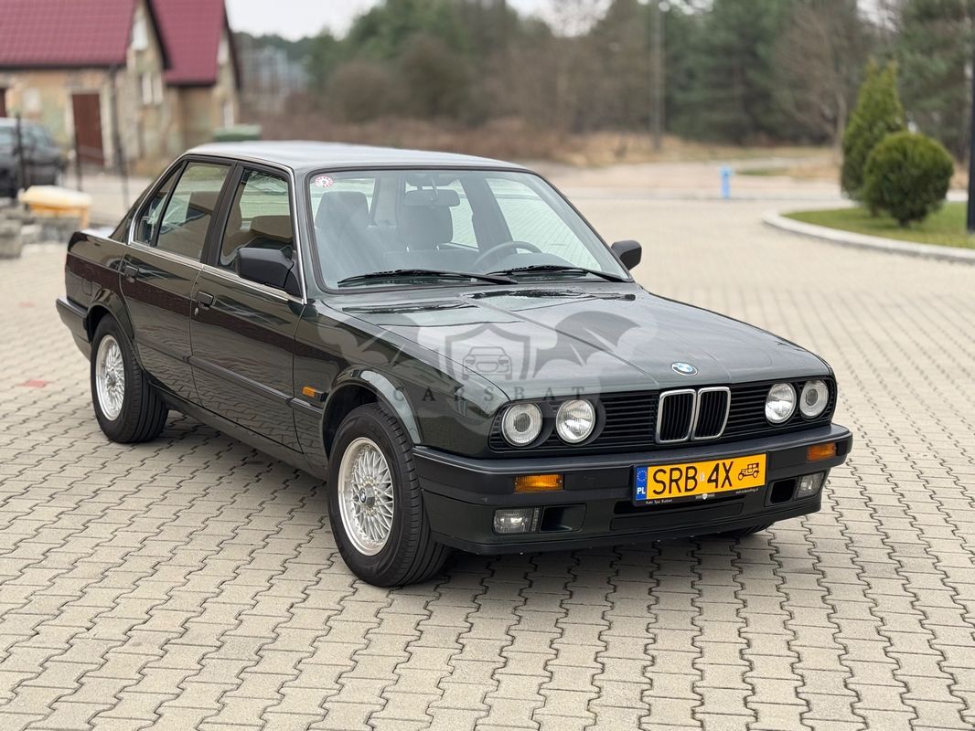 BMW 3 Series E30 1990
