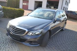 Mercedes-Benz E W212 200 T BlueTEC 7G-TRONIC 2013